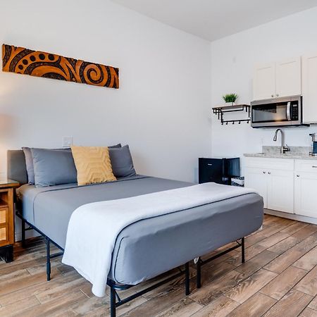 Unit 4 Maui Ohana Modern Studio Wailuku ภายนอก รูปภาพ